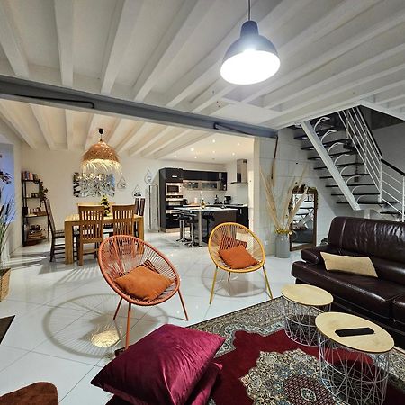 Comme A La Maison Couffy Екстер'єр фото