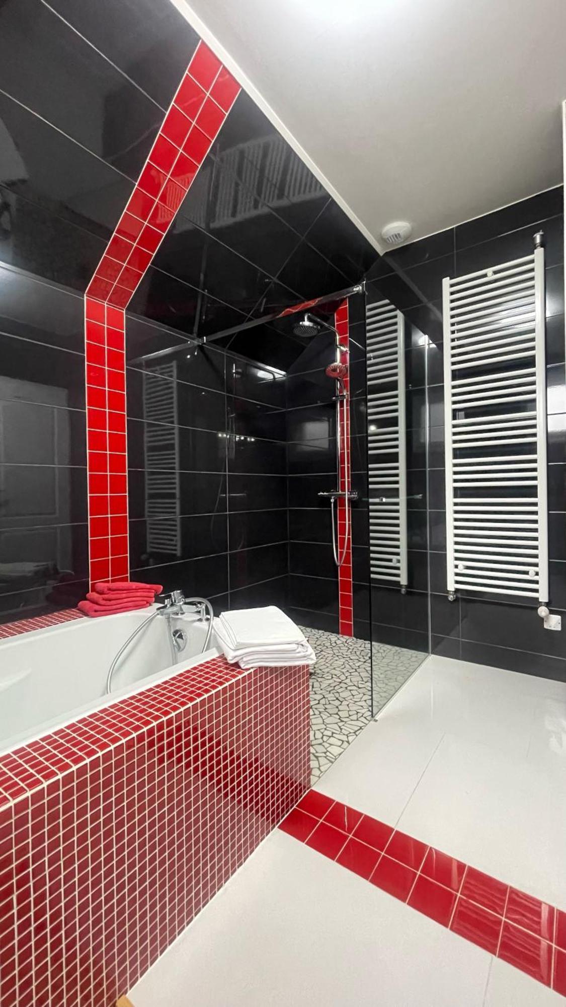Comme A La Maison Couffy Екстер'єр фото
